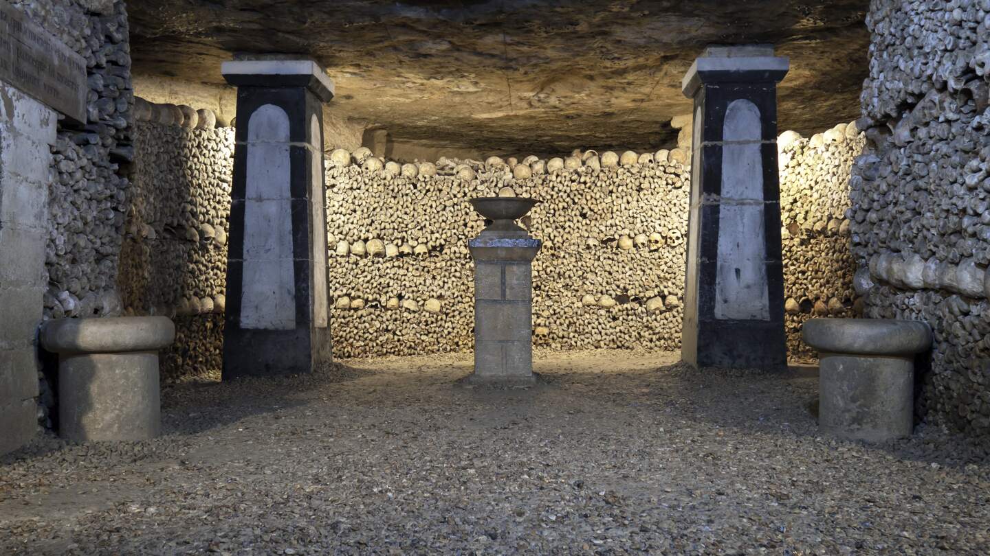 Katakomben in Paris mit Millionen Knochen | © Gettyimages.com/stockcam