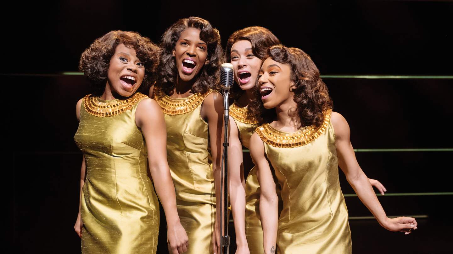 Szenenbild mit Sängerinnen aus Tina - Das Tina Turner Musical | © Stage Entertainment/Manuel Harlan