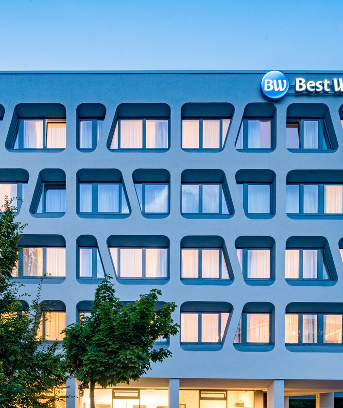 DE_MUC_MUC_Best_Western_Hotel_Arabellapark_M__nchen_1662977133.jpg