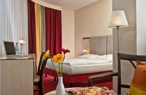 DE_BER_BER_Come_Inn_Berlin_Kurf__rstendamm_Opera_1478070619.jpg