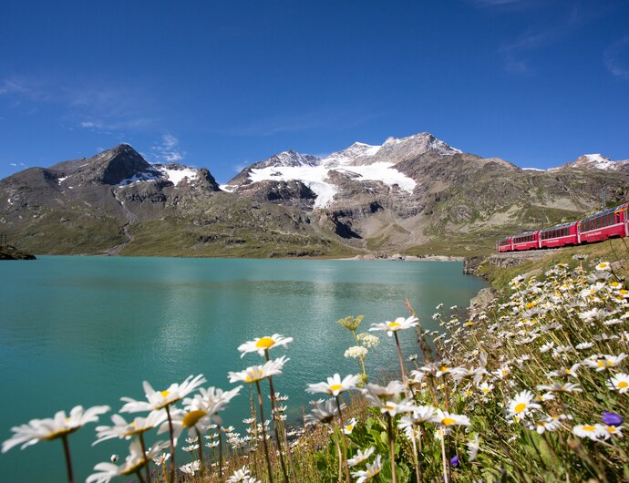Bernina Express | © Rhätische Bahn / Christoph Benz