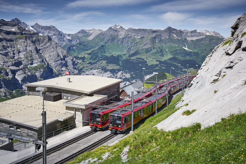 Jungfraujoch-station eigergletscher