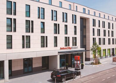 DE_RHE_BON_InterCityHotel_Bonn_1469099069.eps