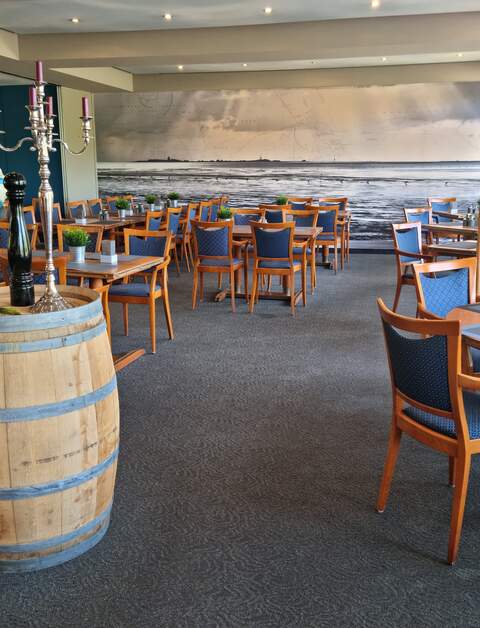 DE_NON_CUX_Hotel_Deichgraf_Cuxhaven_1667460807.jpg