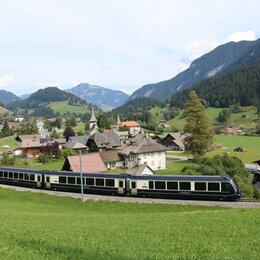 GoldenPass_Express_1