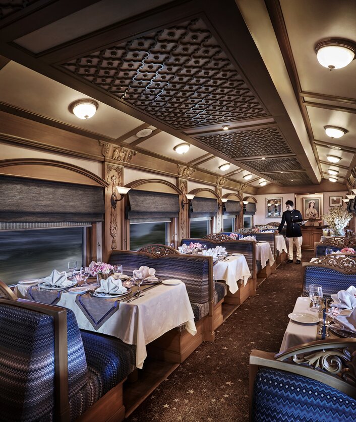 Deccan Odyssey, Restaurantwagen