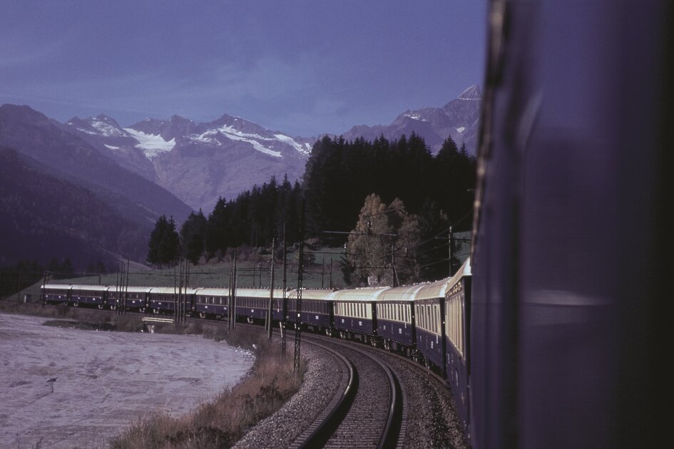 Bahnerlebnisreisen_EUR_RRE_XV1_1678273918.jpg