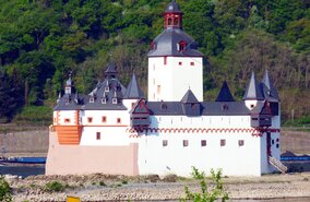 Rhein_Radweg_Burg_Pfalzgrafenstein