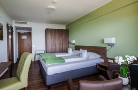 DE_BBR_UEB_Parkhotel_Sankt_Leonhard_1592394919.jpg