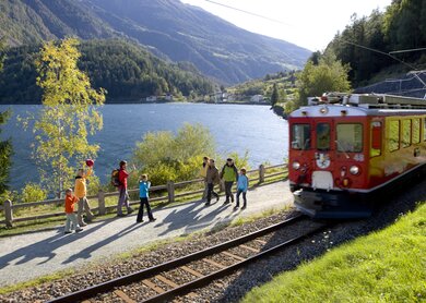 Bahn_Wandern_Graubuenden_5 | © © Christof Sonderegger