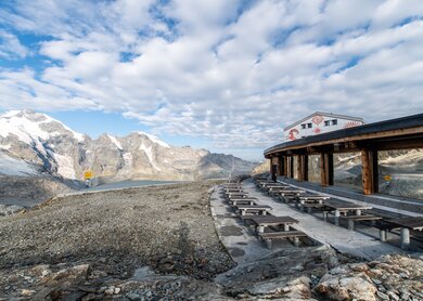 Berghaus Diavolezza, Pontresina
