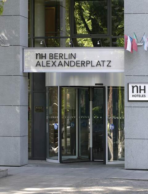 DE_BER_BER_NH_Berlin_Alexanderplatz_1483613147.jpg