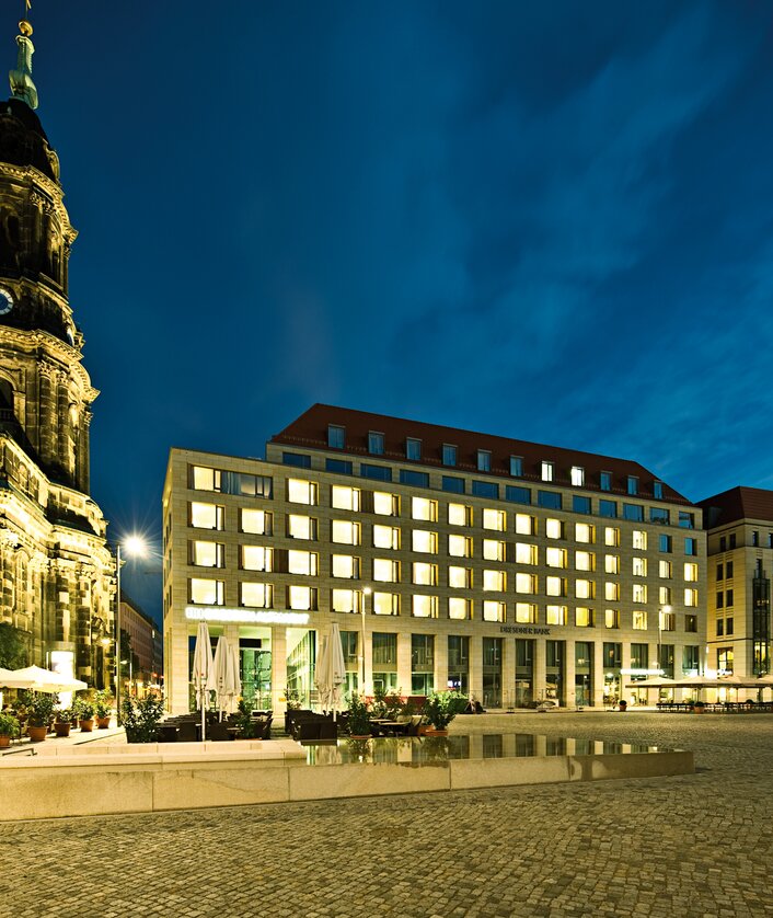 DE_DRS_DRS_NH_Collection_Dresden_Altmarkt_1480674900.jpg