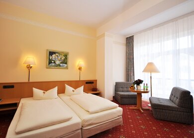 DE_RUE_BIN_Hotel_Binzer_Hof_1569567180.jpg