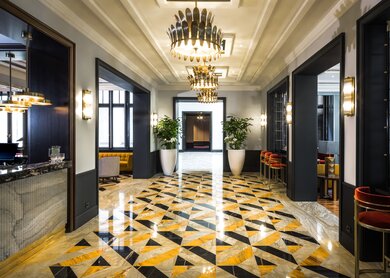 DE_FRA_FRA_AMERON_Frankfurt_Neckarvillen_Boutique_1569573703.jpg