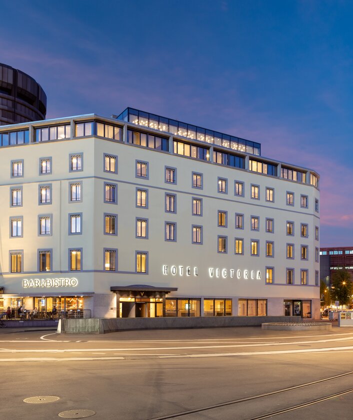 CH_BAR_BSL_Hotel_Victoria_1681386767.jpg