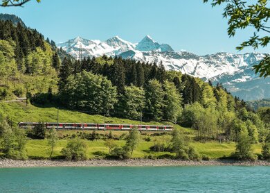 Luzern_Interlaken_Express_A | © perretphoto.ch