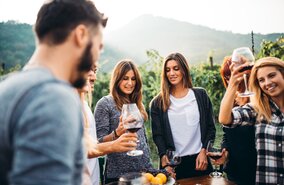 Toskana, Weinprobe | © GettyImages.com/franckreporter