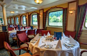 MS Casanova, Restaurant