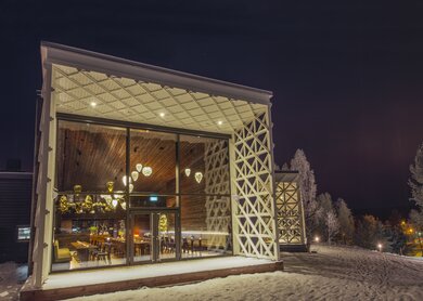 Arctic TreeHouse Hotel, Haupthaus | © Visit Finnland