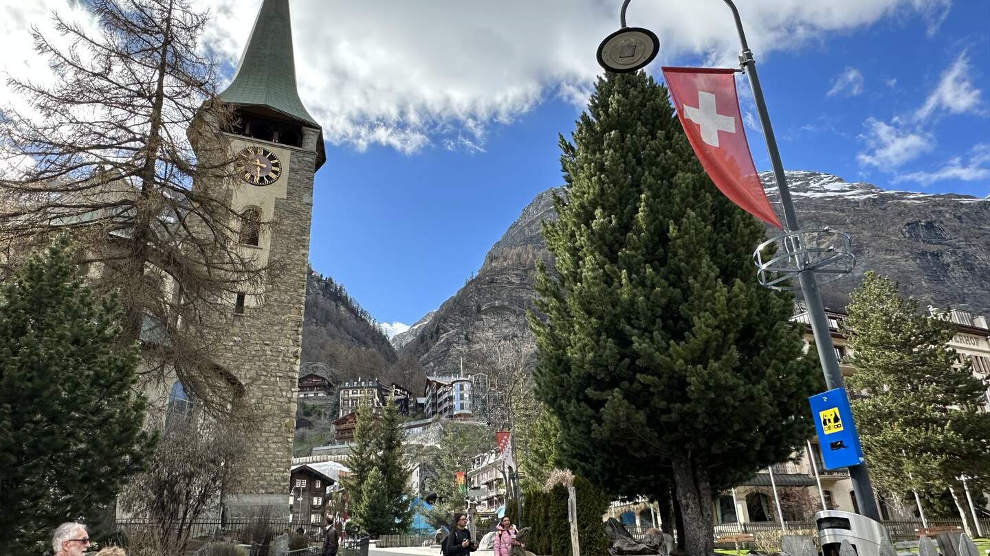 Kirche in Zermatt einem Bergdorf in der Schweiz | © Verena Cezanne