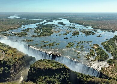 Simbabwe Skyline an den Victoriafällen in Matabeleland, Nord-Simbabwe | © GettyImages.com/	Cristian Lourenço
