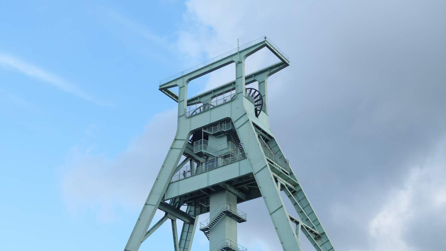 Blick auf ein Kohlebergwerk in Bochum | © Gettyimages.com/waeske