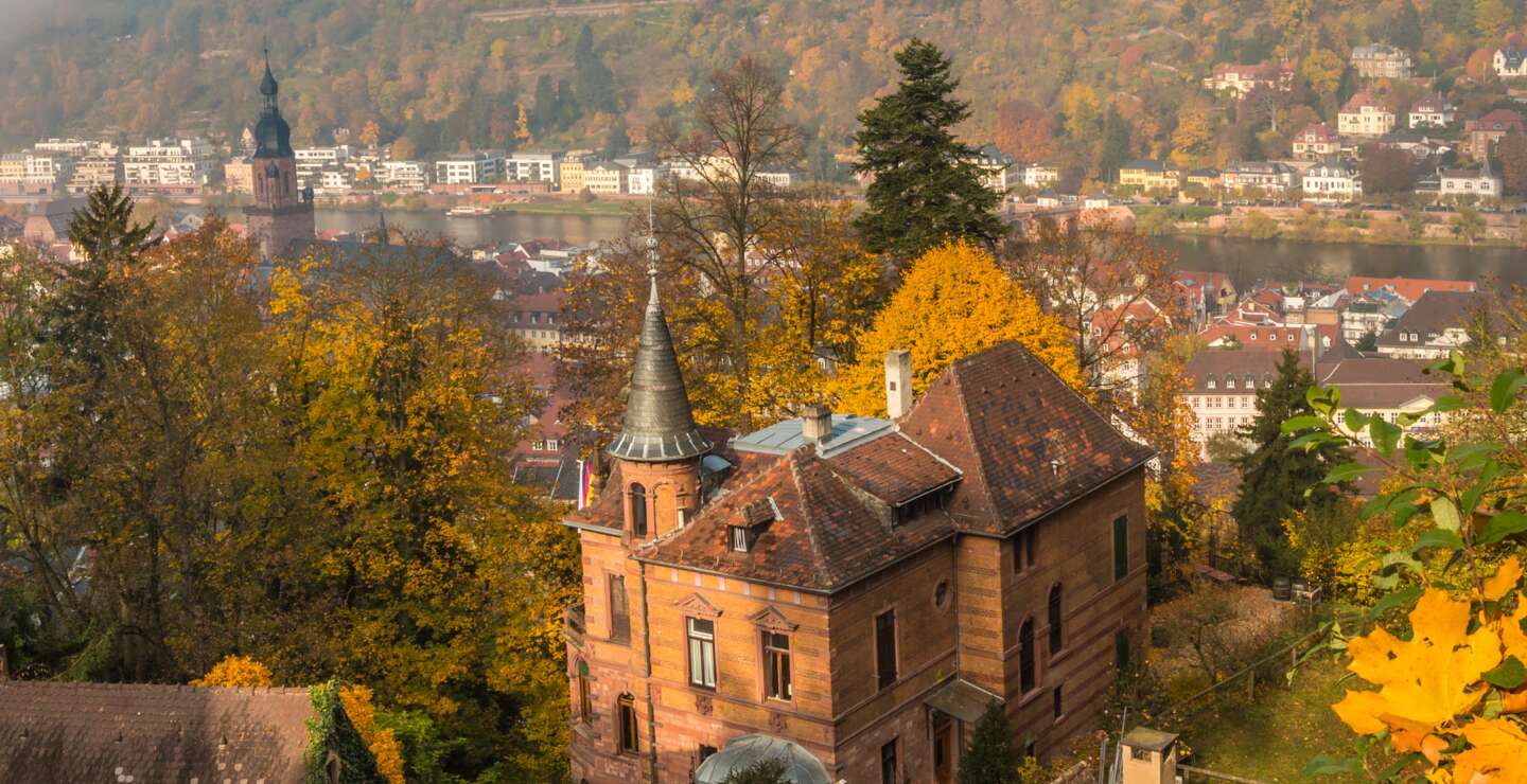 Blick auf Heidelberg im Herbst | © Gettyimages.com/PocholoCalapre