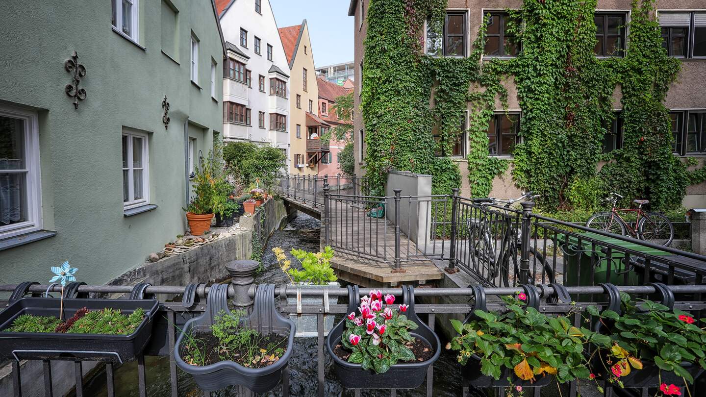 Malerische Gassen der alten Fuggerstadt in Augsburg  | © Gettyimages.com/Martina Cross