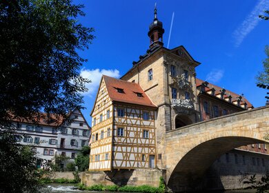 Das historische Rathaus vom Bamberg im Sommer | © Gettyimages.com/Andreas_Zerndl