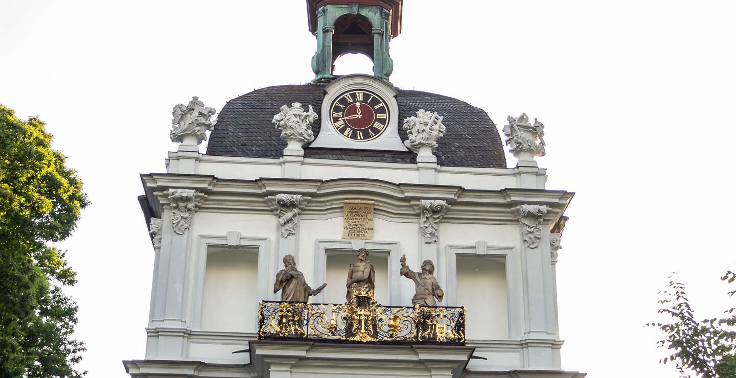 Kreuzberg-Kirche gegen den Himmel in Bonn | © gettyimages.com/Mlyons