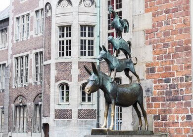 Bronzestatue von Gerhard Marcks mit den Bremer Stadtmusikanten, errichtet 1953 | © GettyImages.com/Joaquin Ossorio-Castillo