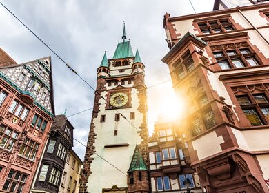 Blick auf den Turm des Schwabentors, Freiburg | © Gettyimages.com/querbeet
