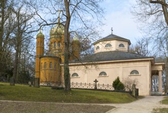 Russisch-orthodoxe Kapelle und Fuerstengruft auf dem Historischen Friedhof, Weimar | © Gettyimages.com/eyewave