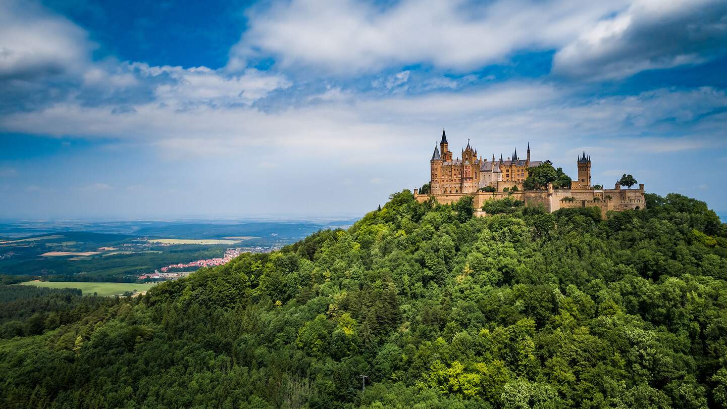 angebot_3-2_deutschland_baden-wuerttemberg_burg_hohenzollern | © Gettyimages.com/AndreyArmyagov