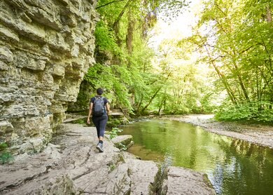 Wandern in der Wutachschlucht - im Schwarzwald in Deutschland | © Gettyimages.com/marako85