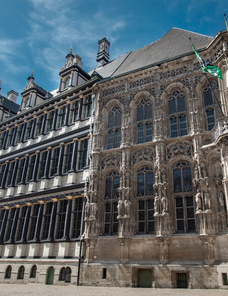Das Alte Rathaus im historischen Zentrum von Gent, Flandern, Belgien                                          | © Gettyimages.com/Visual_Intermezzo