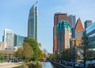 Malerische Aussicht auf Den Haag im Fruehling | © Gettyimages.com/Oleh_Slobodeniuk
