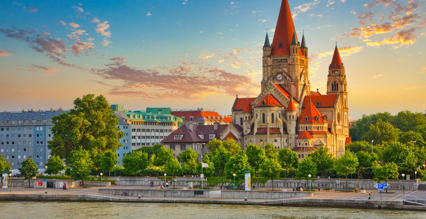 Kirche Heiliger Franz von Assisi in Wien | © Gettyimages.com/sborisov