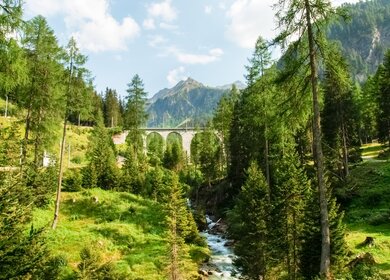 Albulatal in Graubuenden | © Gettyimages.com/Mor65