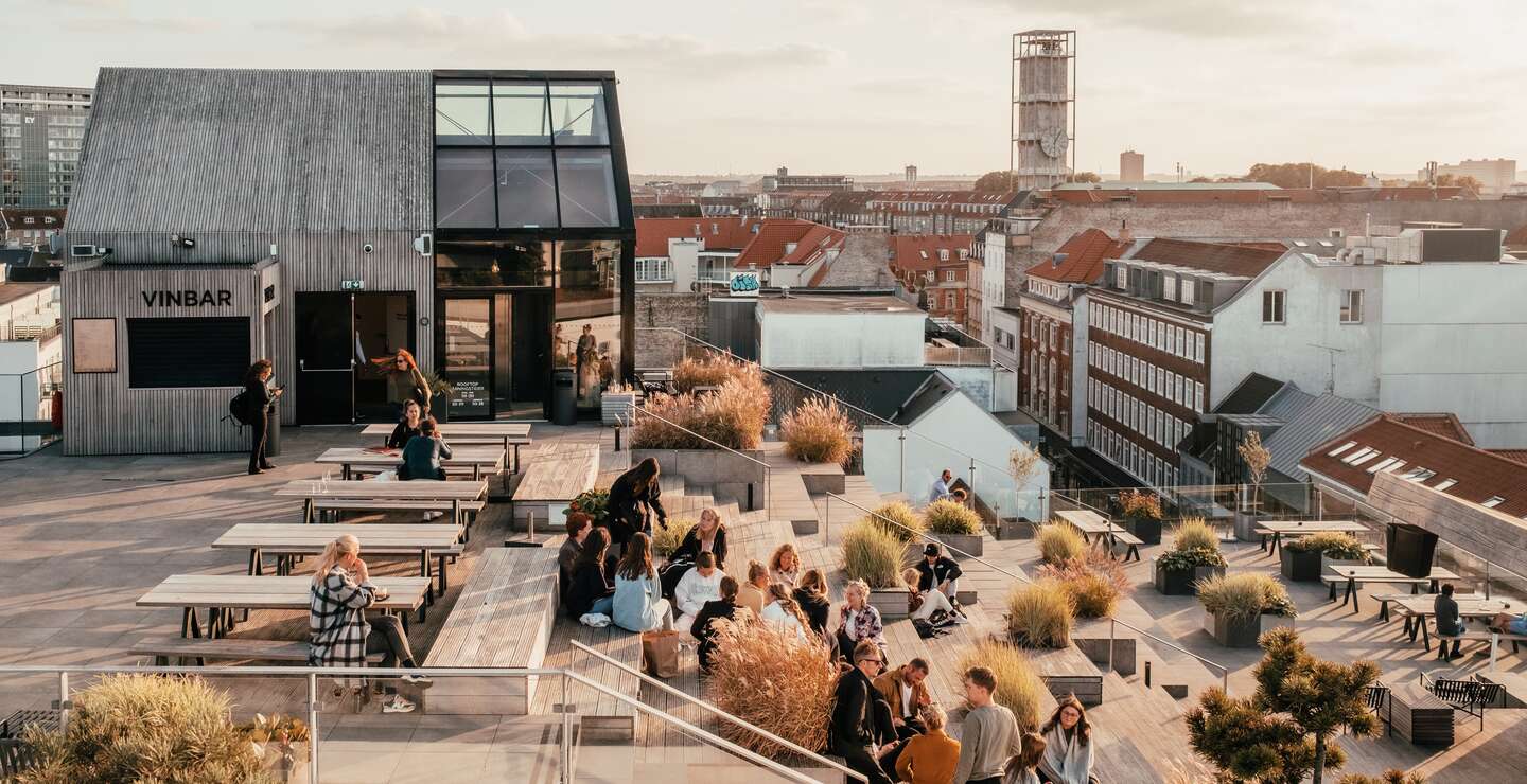 Rooftopbar in Aarhus in Dänemark | © VisitDenmark/Frame & Work