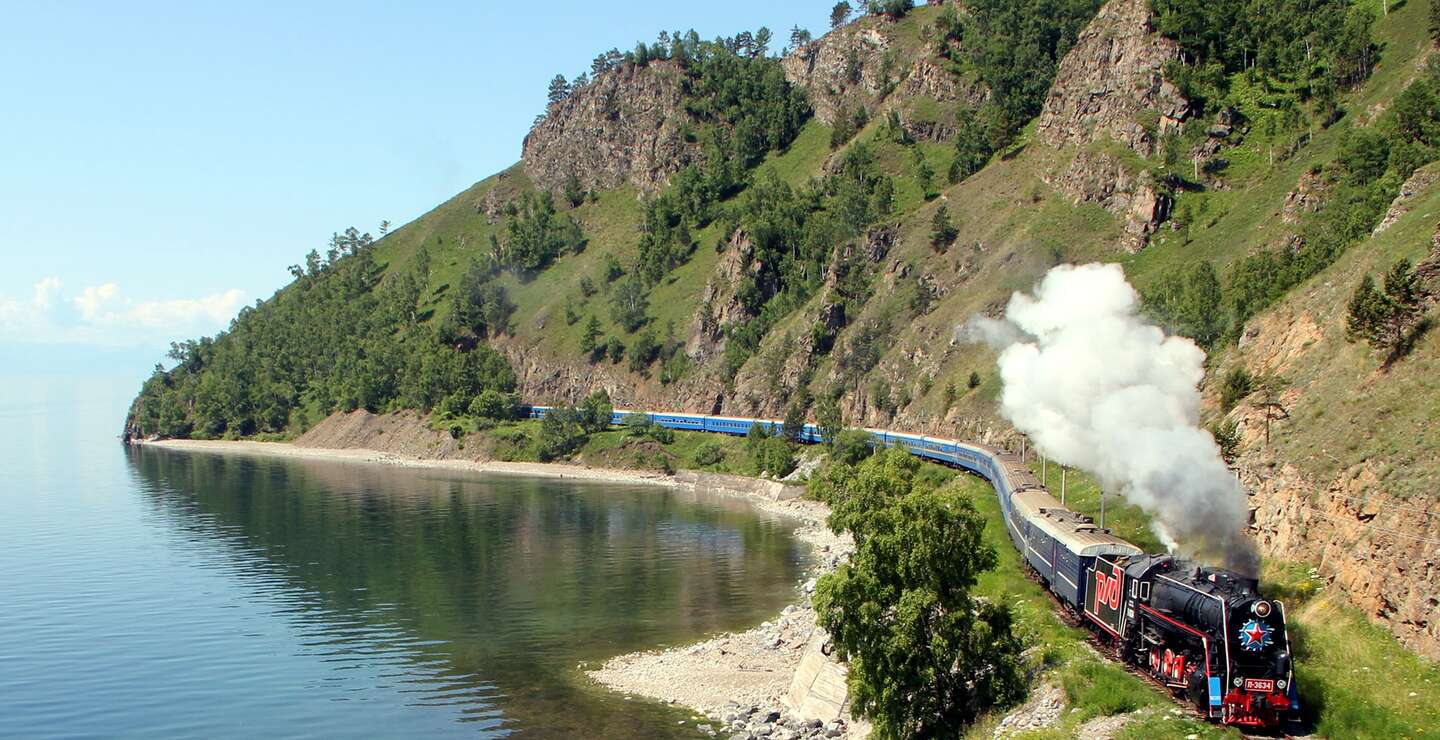 bahn-erlebnisreisen_asien_transsib_baikalsee_golden_eagle | © © gettyimages.com