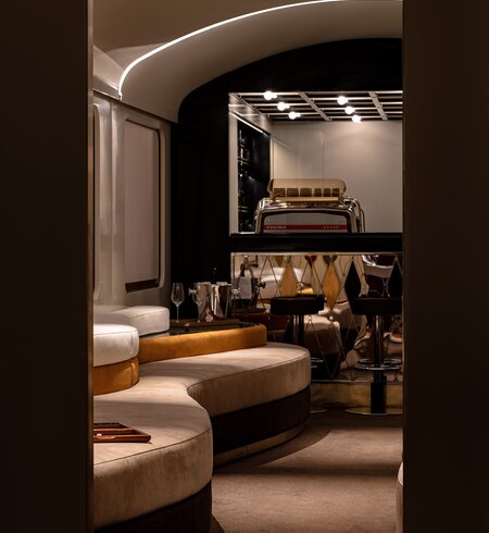 La Dolce Vita Orient Express  Barwagen mit Sofanasicht | © Orient Express SAS