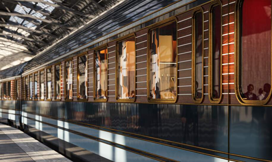 La Dolce Vita Orient Express Zug im Bahnhof | © Orient Express SAS