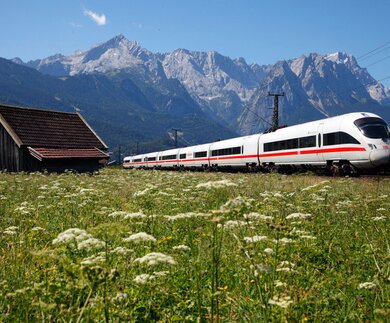 ICE in den Bergen | © Deutsche Bahn AG