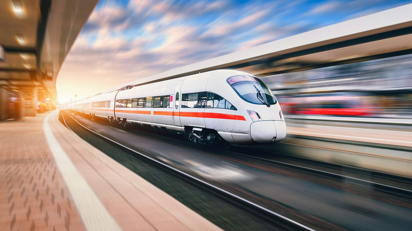 ICE Deutsche Bahn | © Gettyimages.com/den-belitsky