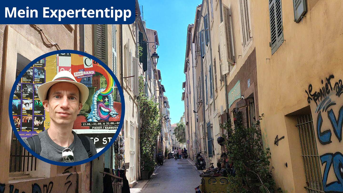 Blick in eine enge Gasse mit historischen Häusern in der Altstadt von Marseille | © Marseille © Dirk Hendriks
