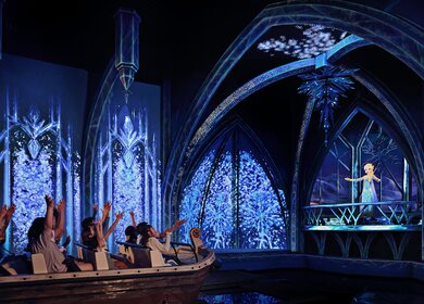 Attraktion Frozen Ever After in World of Frozen Disney Adventure World | © Disney