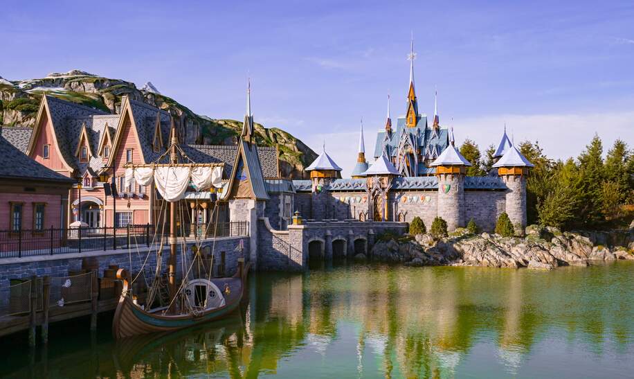 Arendelle World of Frozen Disney Adventure World in Disneyland Paris | © Disney