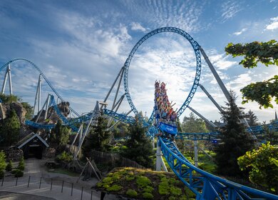 Europa Park Achterbahn Blue Fire Megacoaster | © Europa-Park